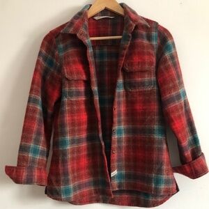 100% Wool plaid shirt
